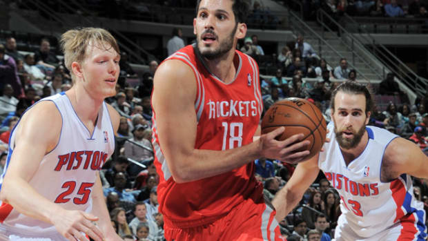 140117102714-omri-casspi-single-image-cut.jpg